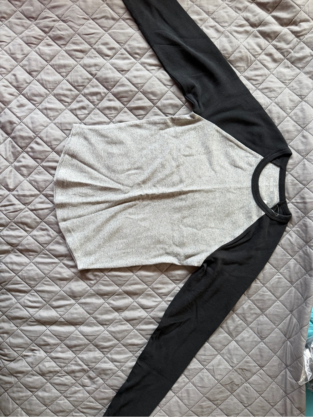 Hollister Black & Gray Long-Sleeve Raglan Tee
